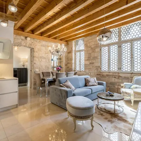 Luxury Gothic Old Town Apartment Trogir