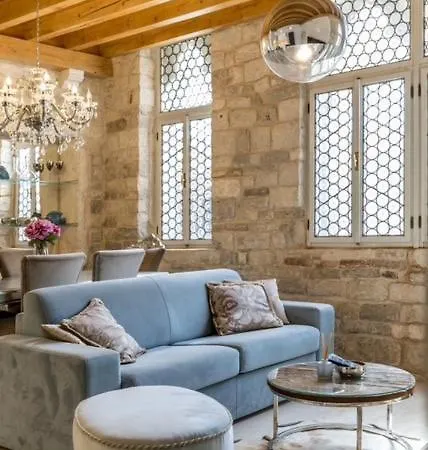 Apartment Luxury Gothic Old Town Trogir